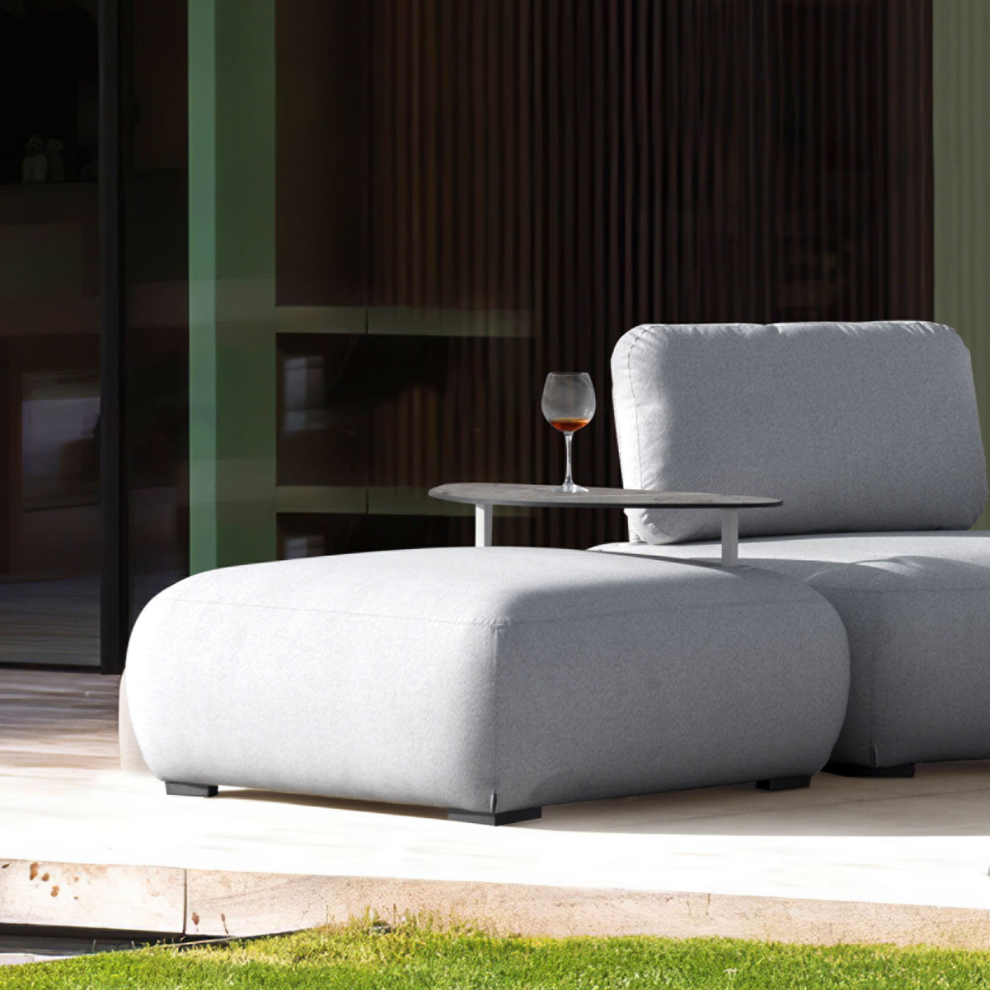 OLALA Outdoor Stool